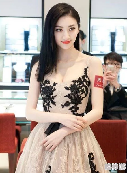 尤果网妃色:传闻与明星合作新项目,背后隐藏的秘密让人惊讶不已! 尤果网妃色:传闻与明星合作新项目,背后隐藏的秘密让人惊讶不已!