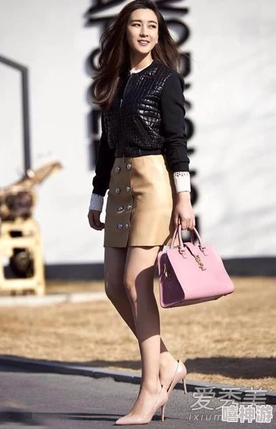 jagnexsmax在熟女：探讨这一现象对现代社会中女性自我认同与性别角色的影响