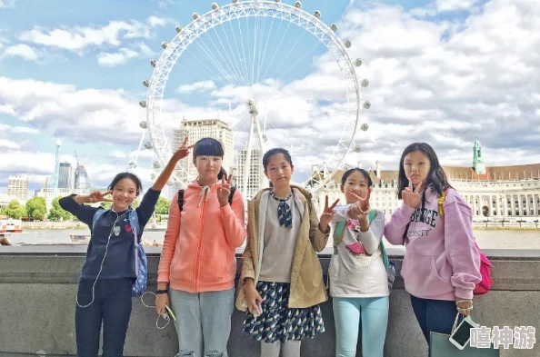 ChineseGay高龄老头互摸事件引发社会热议，探讨老年群体的情感与性需求