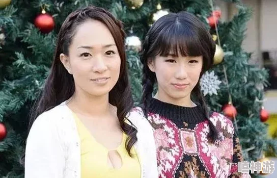 女女同さくらちゃんのふ高清：绯闻缠身！曝光与知名女星的不伦恋情引发热议