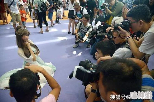 二次元裸体美女做羞羞事的羞羞漫画免费网页弹窗入口引发网友热议,讨论内容与文化影响深远 二次元裸体美女做羞羞事的羞羞漫画免费网页弹窗入口引发网友热议,讨论内容与文化影响深远