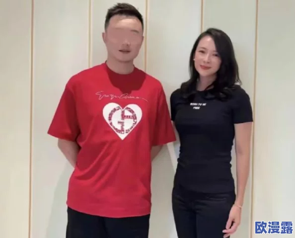 嘼皇ZZXXOO被曝出与知名明星绯闻，疑似有不可告人的交往关系涉及多方势力角逐