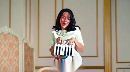 freezeframe丰满：探讨其在现代艺术中的表现形式与影响力，揭示创作背后的故事与理念