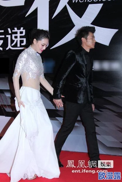 男生一起女生一起错错错!某男星与多名女星传绯闻,疑似同时交往多人,引发网友热议 男生一起女生一起错错错!某男星与多名女星传绯闻,疑似同时交往多人,引发网友热议