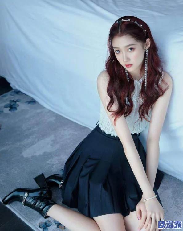 美女张开腿让我 了一夜照片,网友热议背后故事与真实经历,引发广泛关注和讨论 美女张开腿让我 了一夜照片,网友热议背后故事与真实经历,引发广泛关注和讨论
