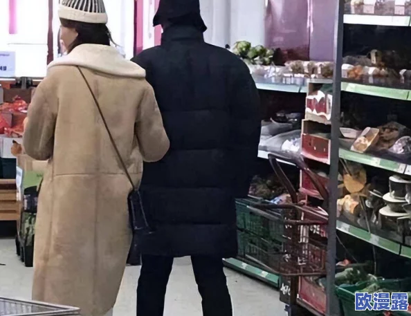 被各路主角们爆炒的日常生活：某明星与神秘对象约会，竟然在超市被拍到！