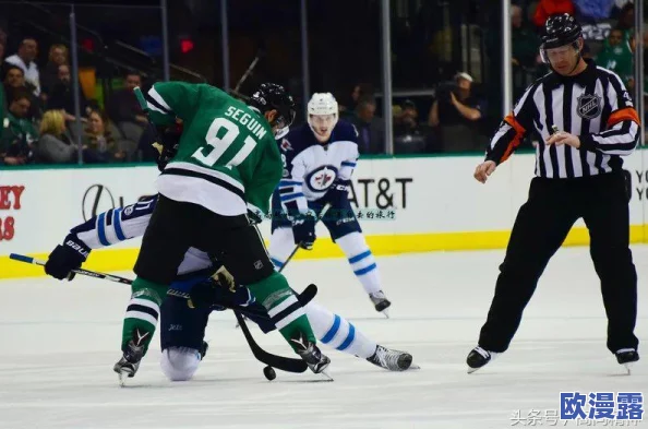 91吃瓜爆料：某知名明星私生活曝光，疑似与多位异性频繁交往引发热议