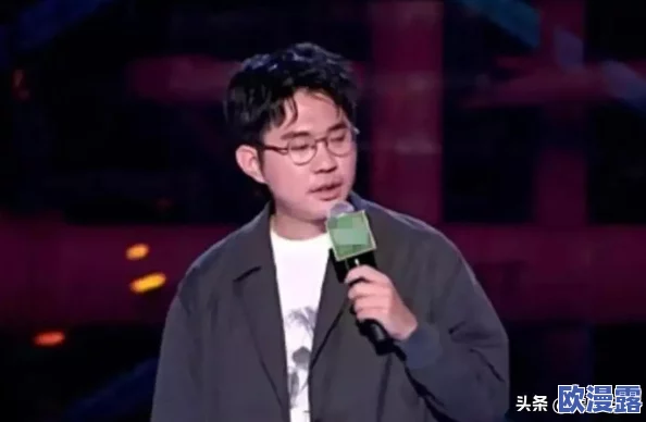 可查看女生内部的手游引发热议，网友纷纷表示这种玩法是否过于低俗，影响游戏体验和价值观