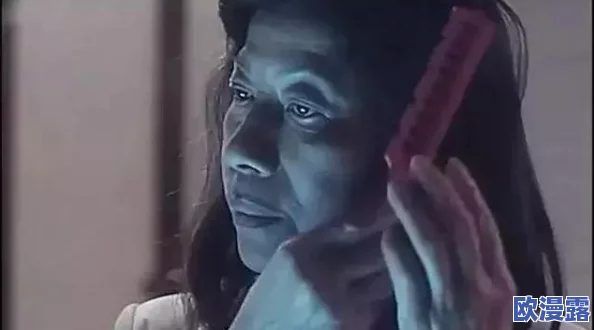 定逸师太的肉夹馍：网友热议其独特风味与传统做法，称赞口感丰富令人回味无穷