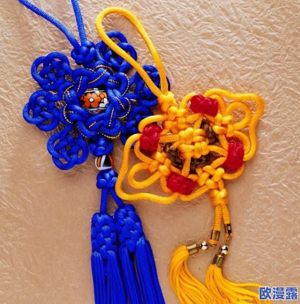 归龙潮长命锁与烛：哪个是更适合您的吉祥之选？