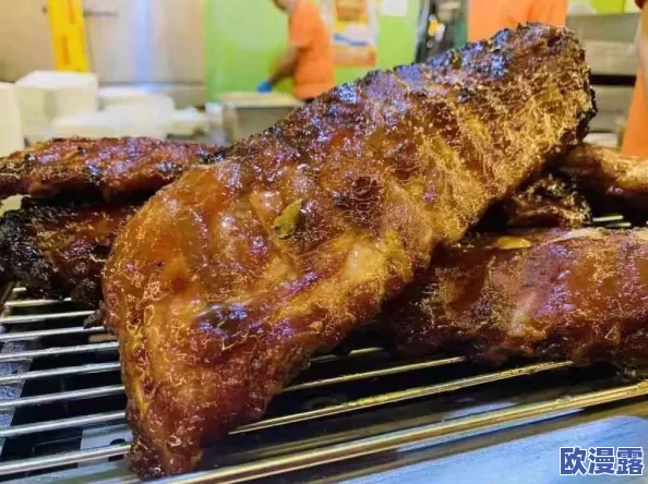 小洞需要大香肠澳门：在这个充满美食的城市中，如何通过独特的小吃体验来满足味蕾的渴望与探索