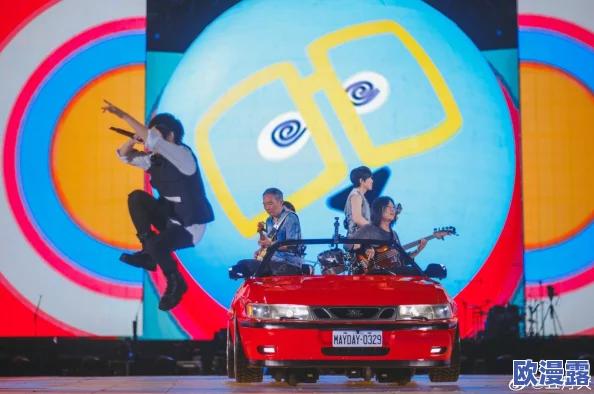 色五月五月天：多彩活动引领春季潮流，展现青春活力与创意无限的盛宴