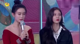 又欲又撩的里面有个mua的歌，令万千乐迷为之疯狂，全网热议背后的深意与情感！