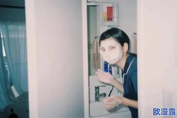 波多野结衣在办公室被偷拍,震惊全网的私密瞬间曝光,引发网友热议与讨论! 波多野结衣在办公室被偷拍,震惊全网的私密瞬间曝光,引发网友热议与讨论!