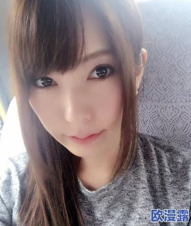 波多野结衣之无限发射:震惊全网!她竟然在直播中意外曝光了未公开的秘密,粉丝们纷纷热议! 波多野结衣之无限发射:震惊全网!她竟然在直播中意外曝光了未公开的秘密,粉丝们纷纷热议!