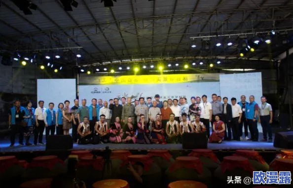 高清美女直播刺激视频：最新互动玩法引发热议，观众纷纷参与体验，享受前所未有的视觉盛宴！