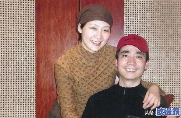 离异D奶女星重返荧屏，惊艳造型引发热议，背后故事令人心碎！