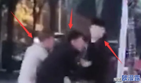 骚年与老头在卫生间互摸,目击者称场面火爆引发围观,令人瞠目结舌的奇特事件! 骚年与老头在卫生间互摸,目击者称场面火爆引发围观,令人瞠目结舌的奇特事件!