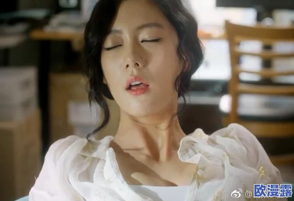 韩国美女豪爽一级毛片:最新动态引发热议,网友纷纷讨论其背后的文化现象与社会影响 韩国美女豪爽一级毛片:最新动态引发热议,网友纷纷讨论其背后的文化现象与社会影响