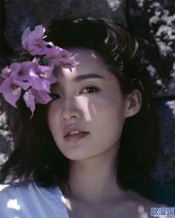粉嫩虎白女18p引发网友热议，许多人对其内容表示好奇，同时也有不少人提出了质疑和不同的看法
