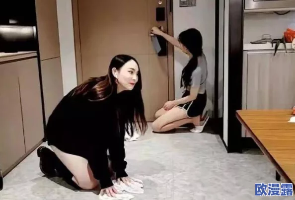 美女跪下吃j8羞羞漫画，这种内容引发了网友们的热议，大家对其表现形式和社会影响有不同看法