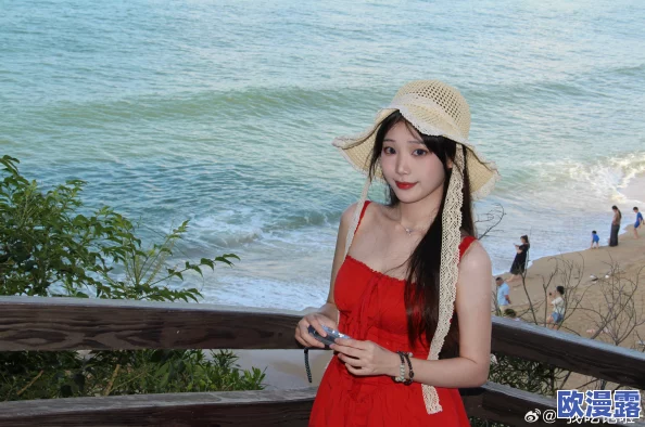 夏晴子双飞：最新动态曝光，夏晴子与好友共度假期，享受阳光沙滩的惬意时光