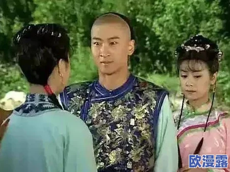 尔康大战金锁：最新动态揭示两者之间的激烈对抗与背后深藏的秘密，粉丝们热议不断！