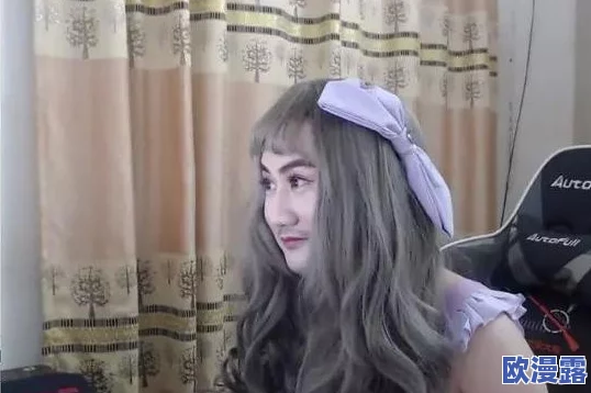 免费CSGO暴躁少女：她的游戏技巧让全场惊叹，怒怼对手引发热议！