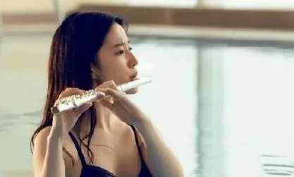叶子楣三级做爰在线观看，网友纷纷表示影片情节引人入胜，但对演员的表演褒贬不一，期待更多精彩作品