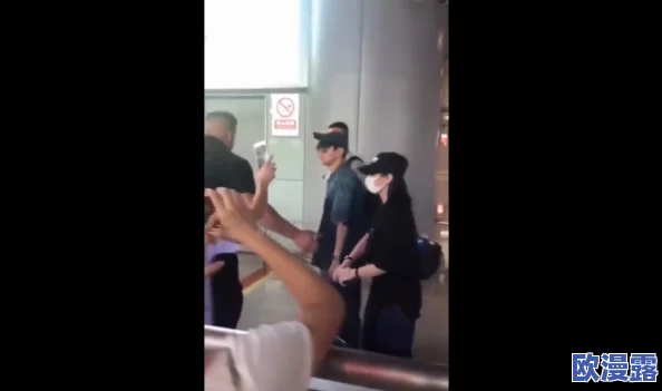 美女做爰免费视频引发网友热议，许多人认为内容过于露骨，不适合未成年人观看，同时也有人表示这类视频满足了部分人的好奇心