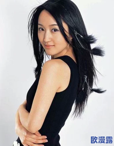 日本夏冰寒说：女明星超级乱淫长篇杨钰莹：最新动态引