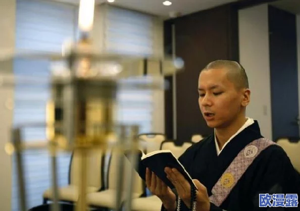 探索文化交融：黑人与日本人在视频中展现的独特互动与多元魅力