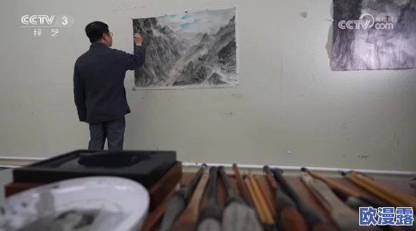 探索农村妇女的多元生活：从传统角色到现代自我表达的色彩与挑战