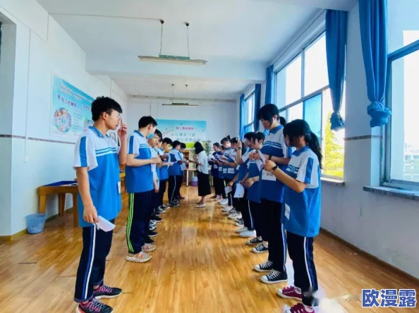 黄色一级片美国，内容尺度过大，影响青少年心理健康，应加强监管