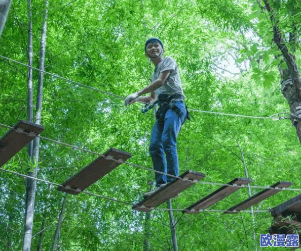 野战户外免脱女，真是个新奇的概念，方便又实用，适合喜欢冒险的女性