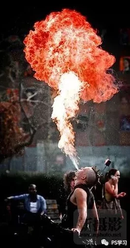 久久精品人网友推荐这部作品以其独特的视角和深刻的主题引发了广泛讨论值得一看让人思考人生与社会的关系 久久精品人网友推荐这部作品以其独特的视角和深刻的主题引发了广泛讨论值得一看让人思考人生与社会的关系